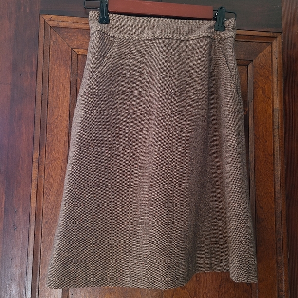 Banana Republic wool tweed skirt - Picture 1 of 5